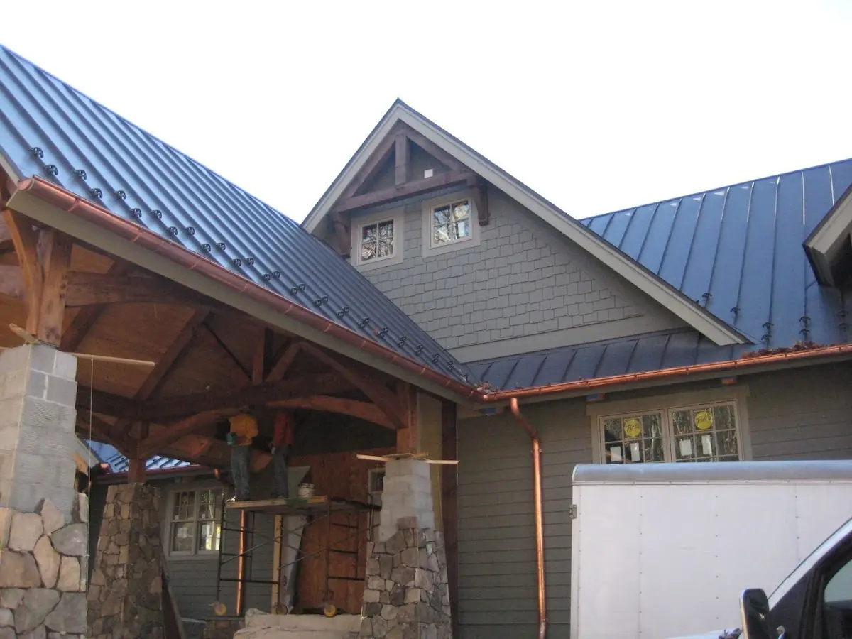 Craftsman Roofing team delivering quality roofing work in Daniels